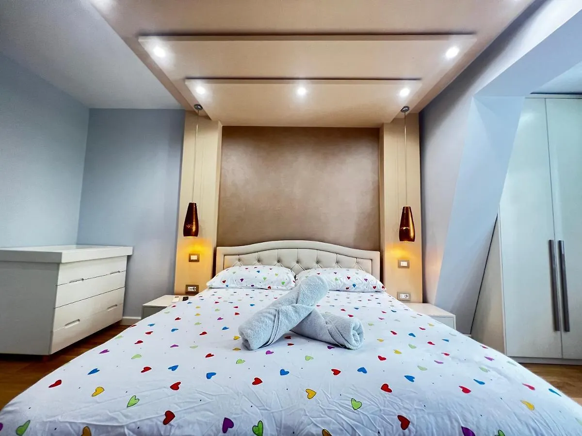 Tirana Center Apartment 0*,  Albania