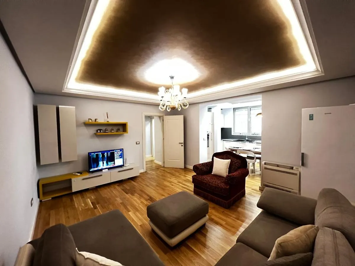 Tirana Center Lejlighed Albanien